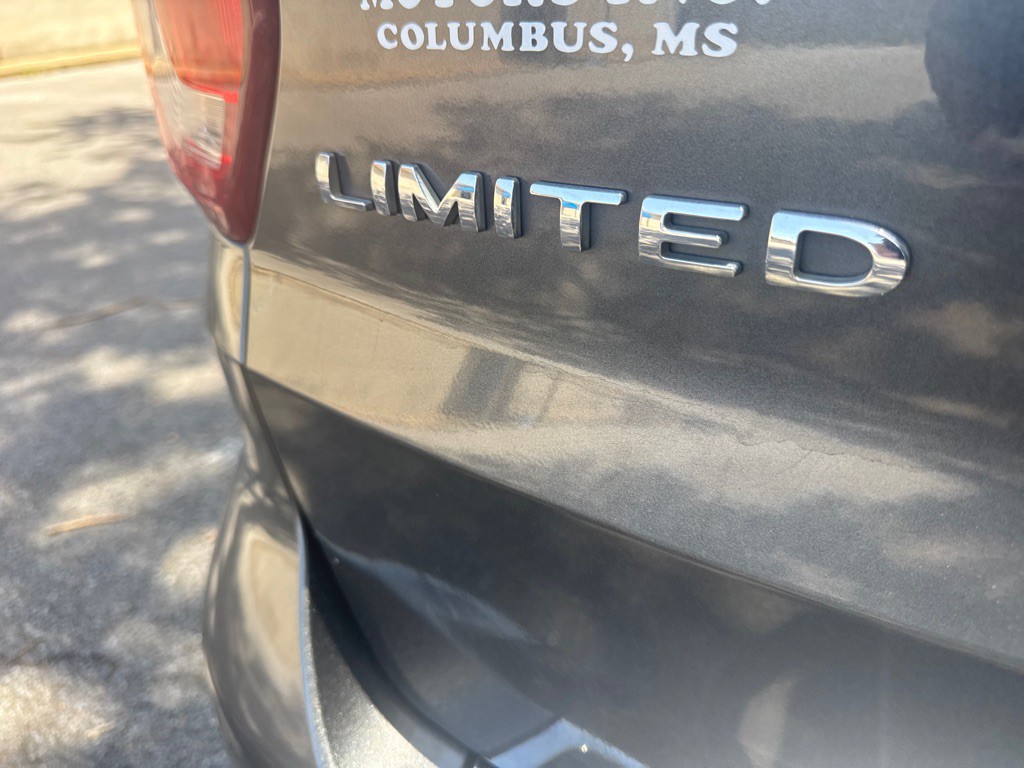 2019 Ford Explorer Image 5