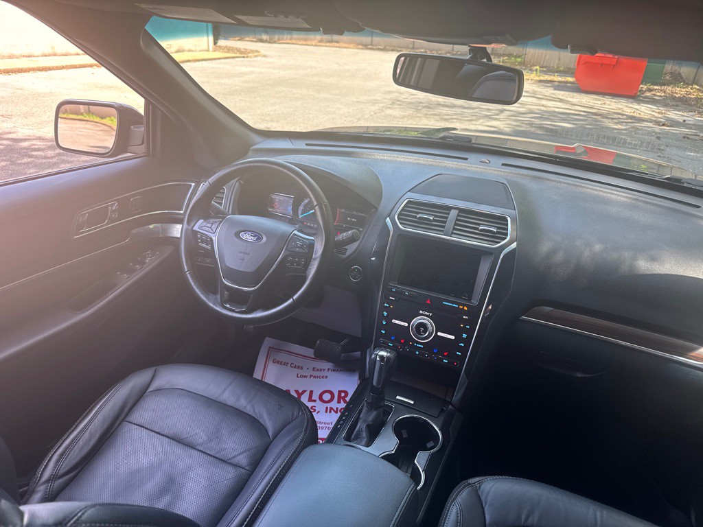 2019 Ford Explorer Image 28