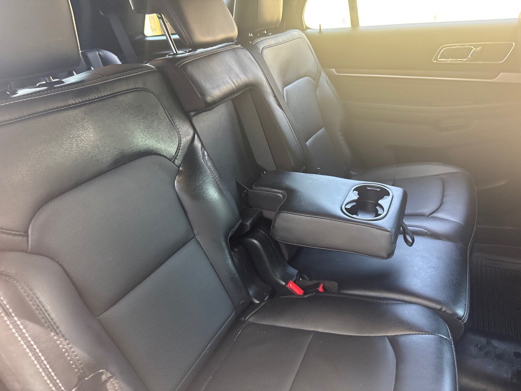 2019 Ford Explorer Image 30