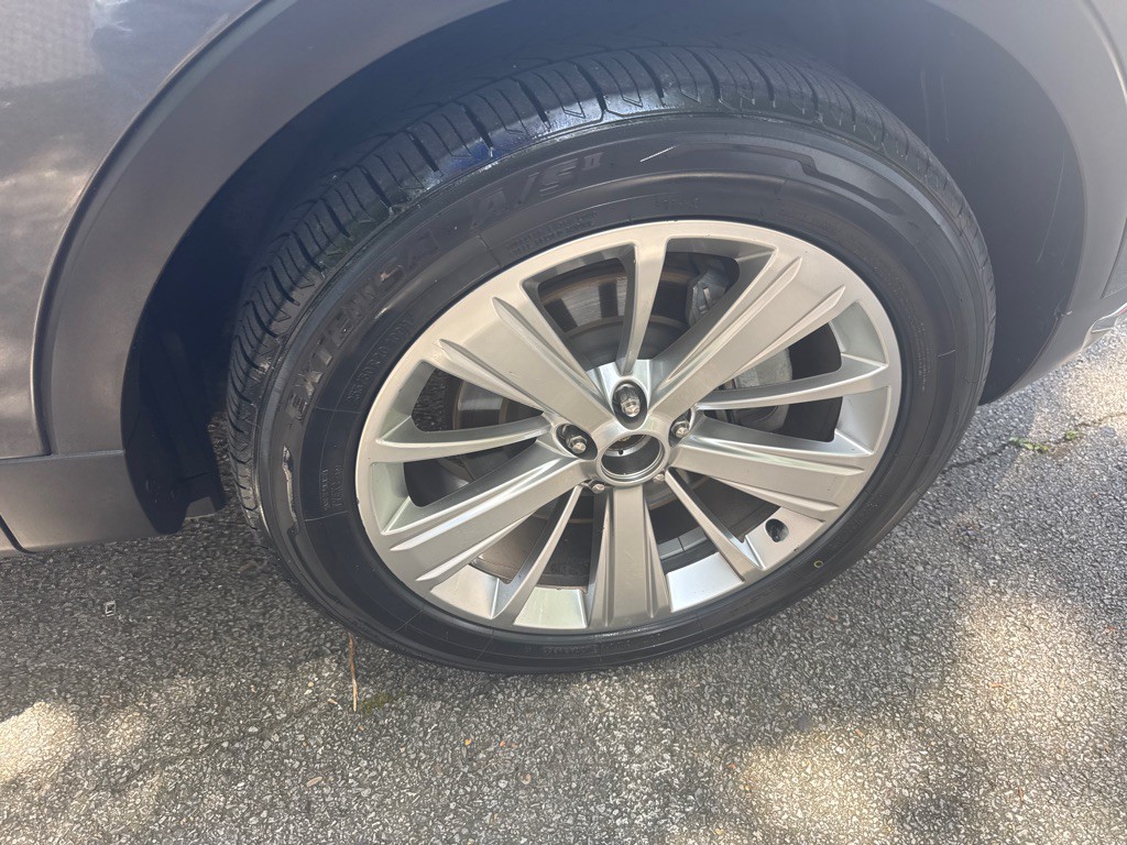 2019 Ford Explorer Image 32