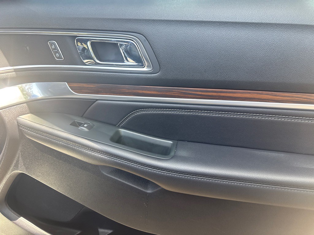 2019 Ford Explorer Image 34