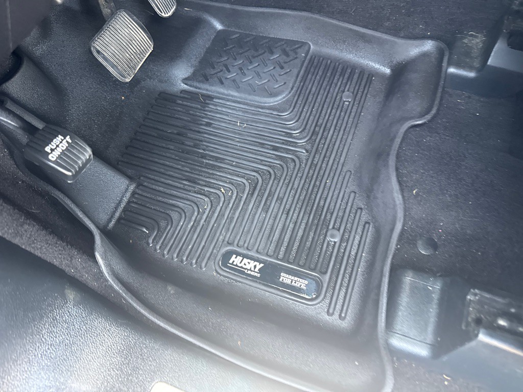 2019 Ford Explorer Image 40