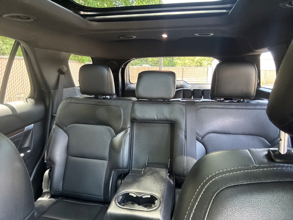 2019 Ford Explorer Image 43