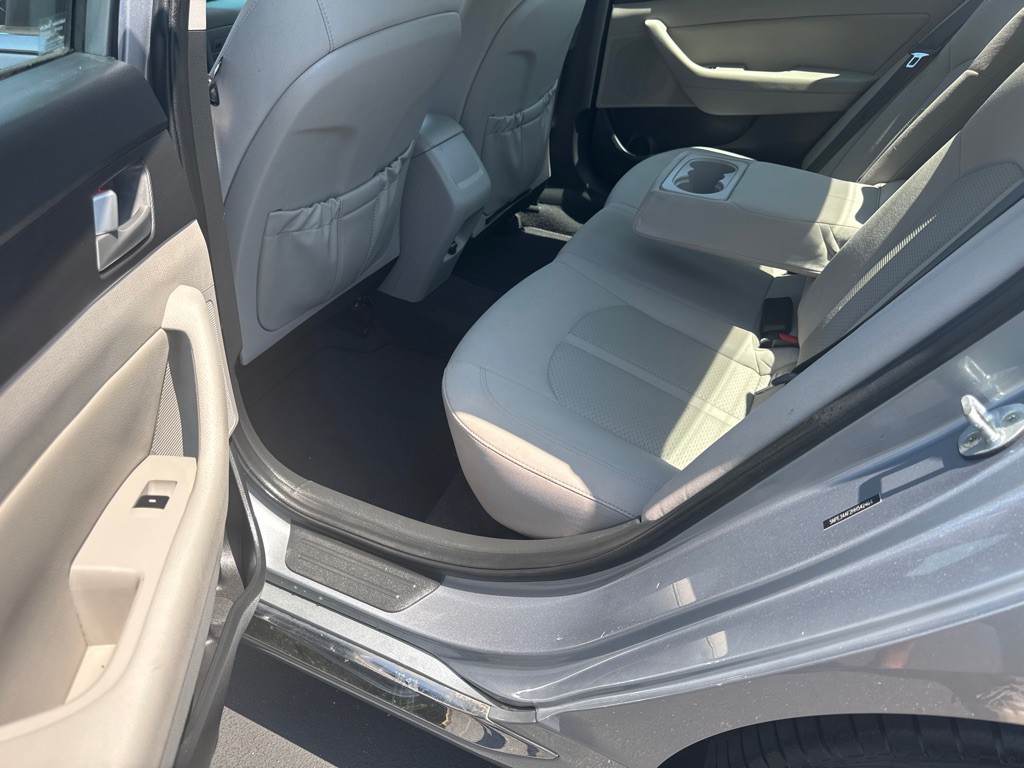2017 Hyundai Sonata Image 12