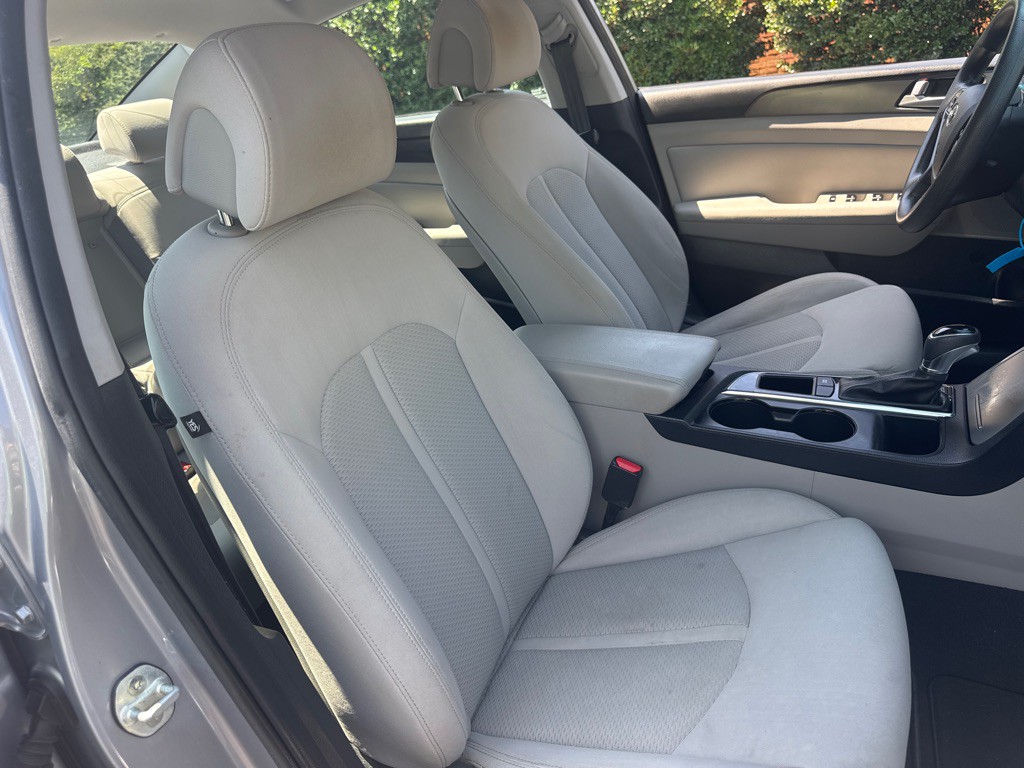 2017 Hyundai Sonata Image 21