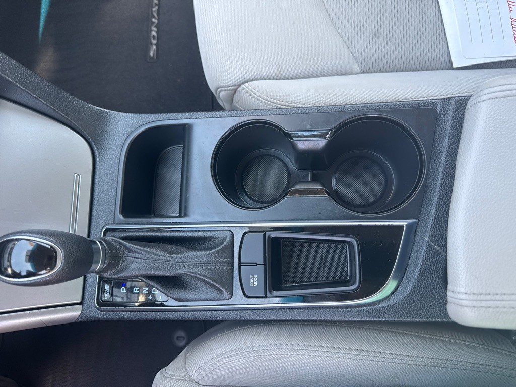 2017 Hyundai Sonata Image 29