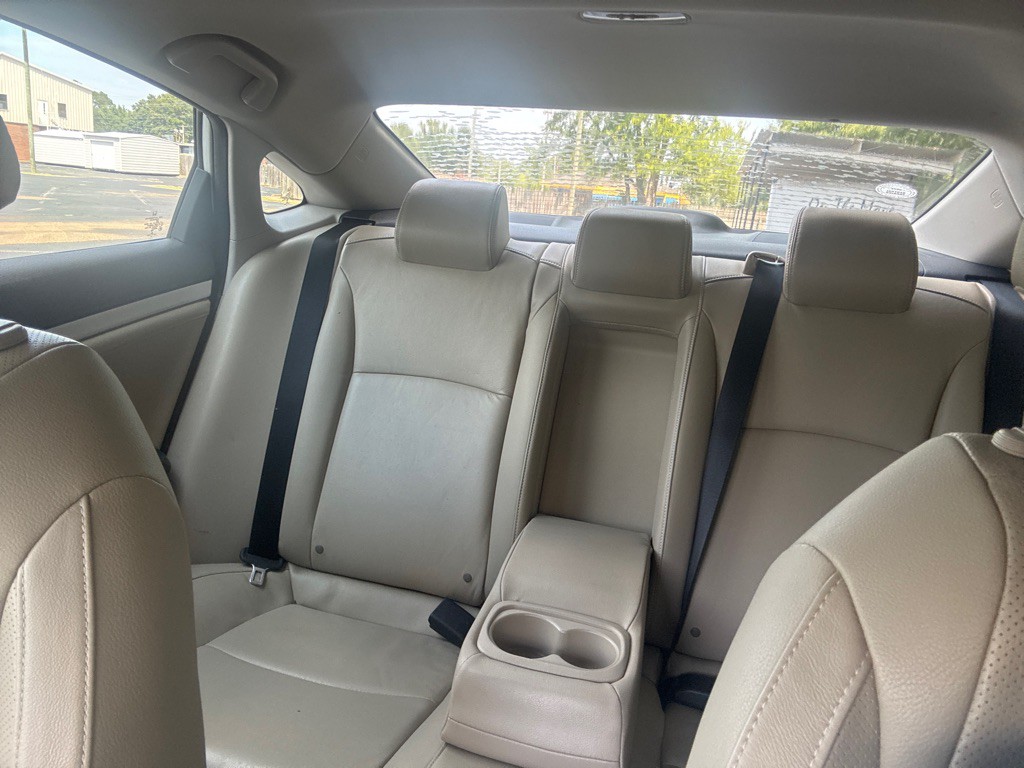 2016 Honda Civic Image 42