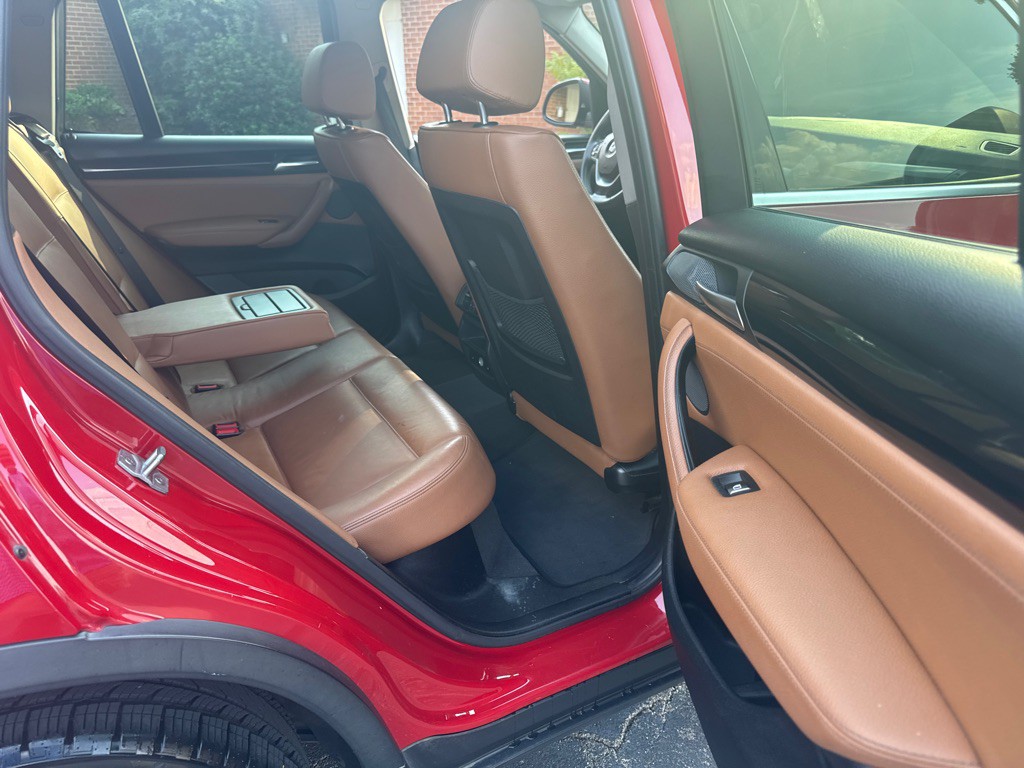 2017 BMW X3 Image 28