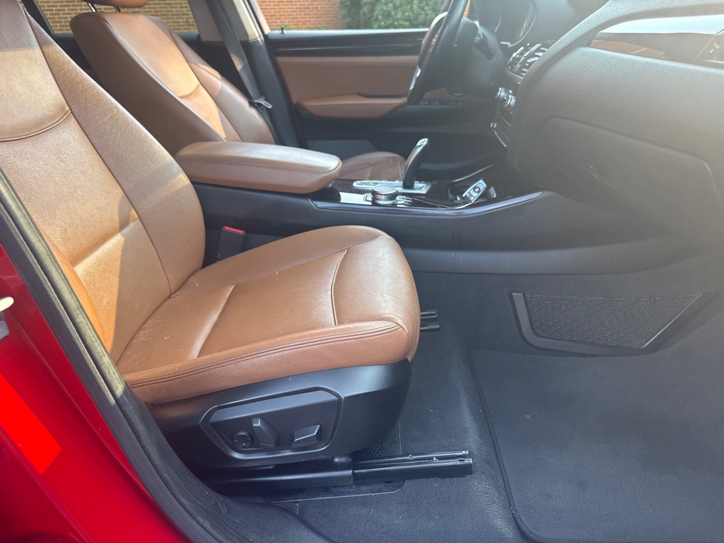 2017 BMW X3 Image 34