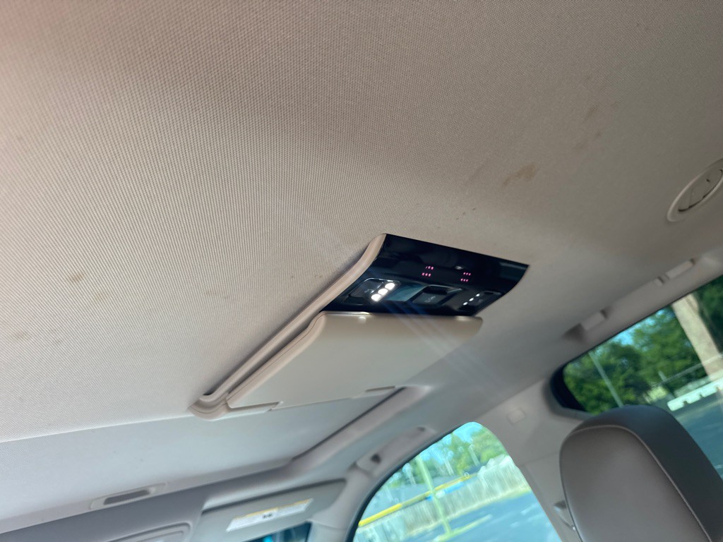 2018 GMC Yukon Image 16