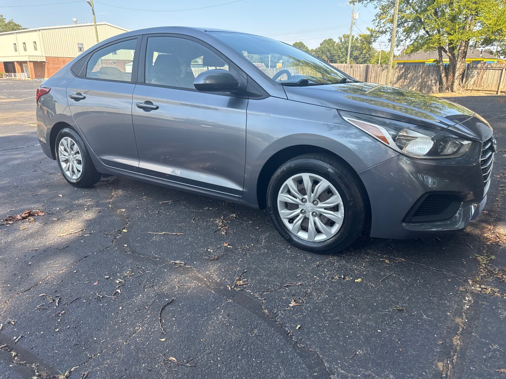 2020 Hyundai Accent Image 8