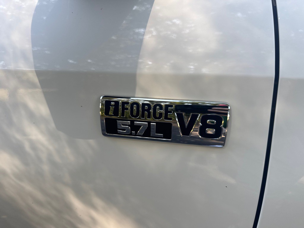 2015 Toyota Tundra Image 7