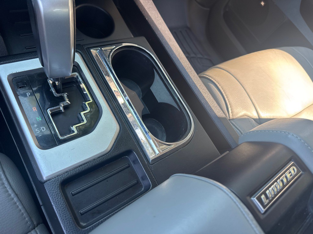 2015 Toyota Tundra Image 57