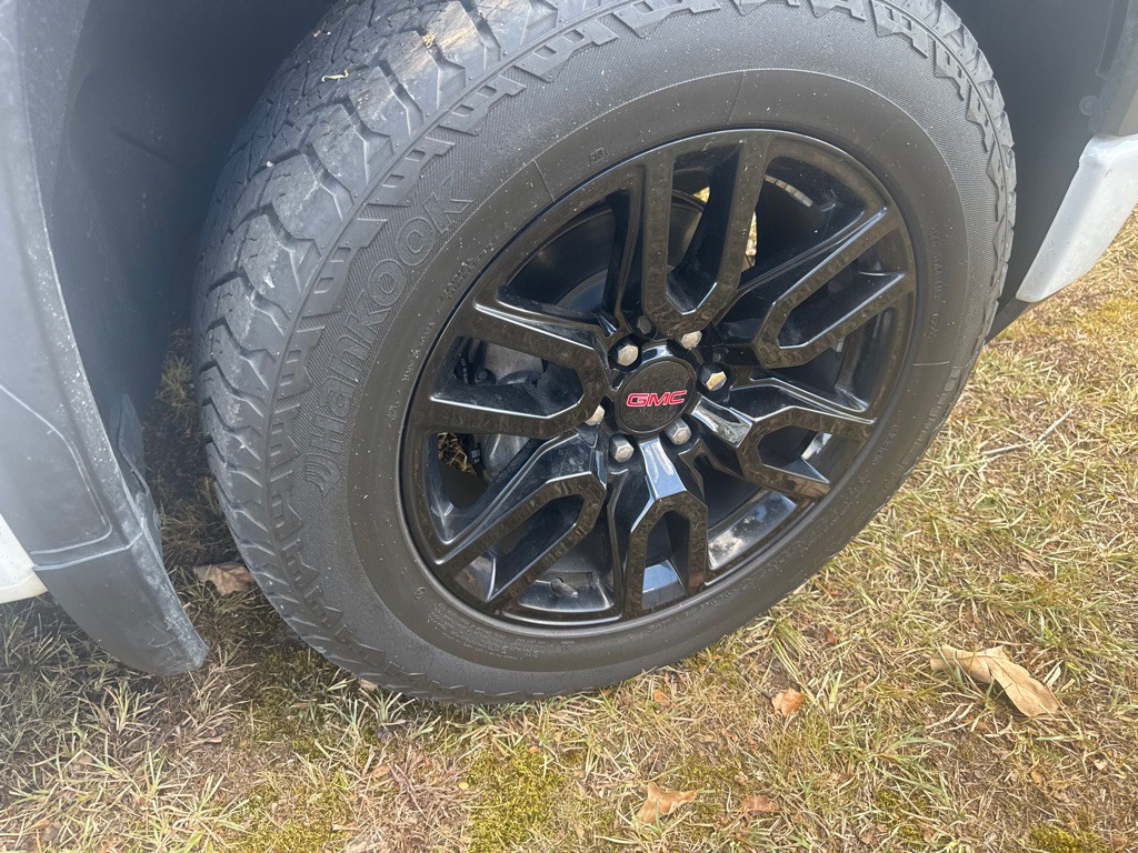 2021 GMC Sierra Image 40
