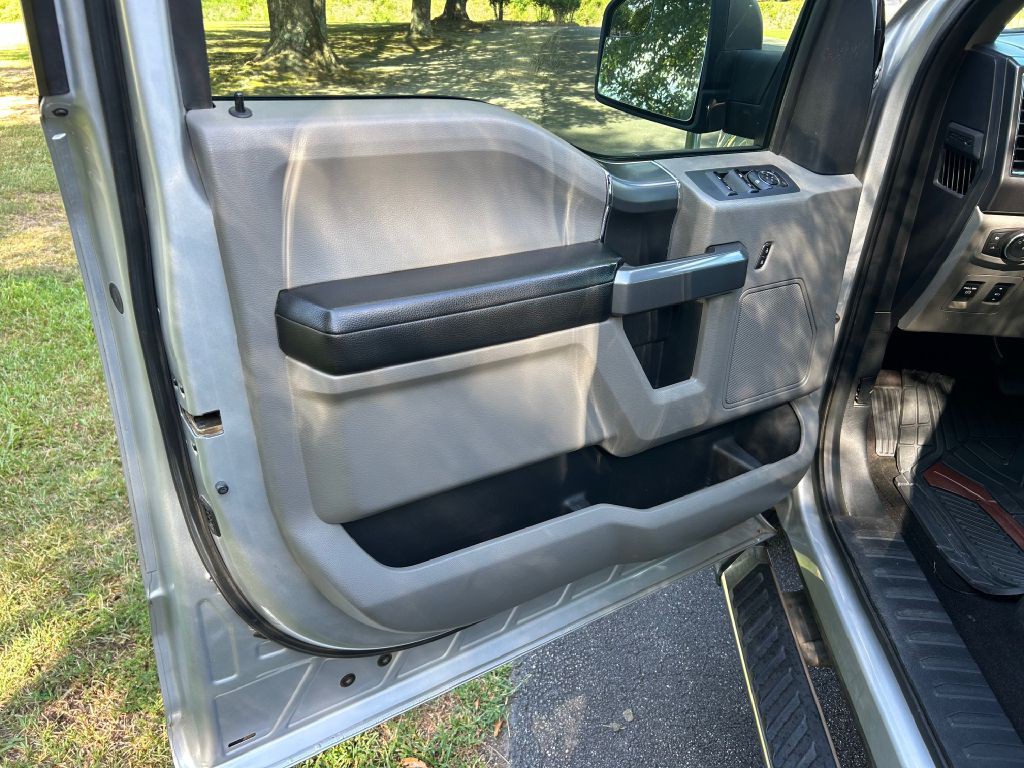 2016 Ford F-150 Image 10