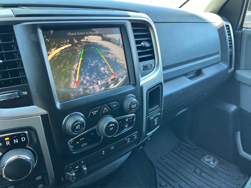 2014 RAM 1500 Image 9
