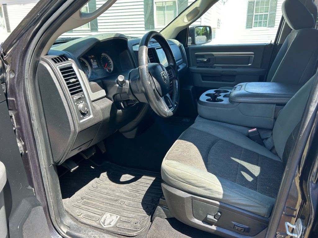 2014 RAM 1500 Image 11