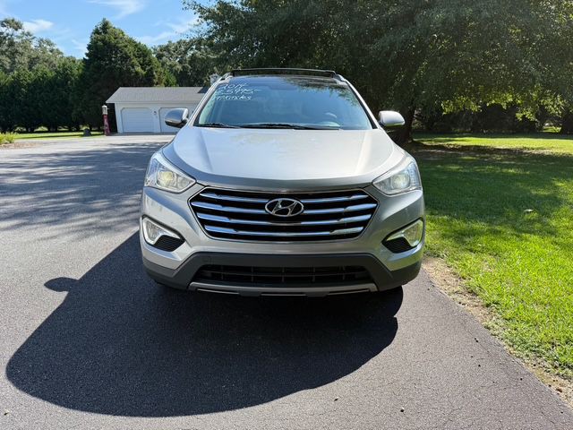 2014 Hyundai Santa Fe Image 2