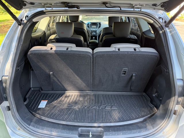 2014 Hyundai Santa Fe Image 10