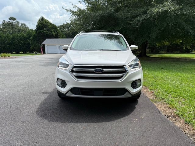 2019 Ford Escape Image 2