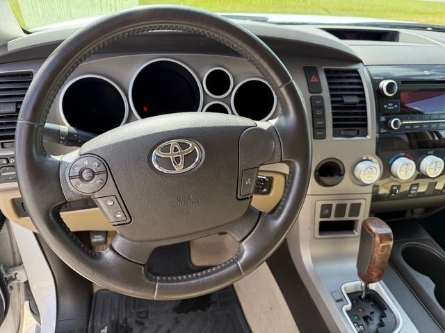 2011 Toyota Tundra Image 9