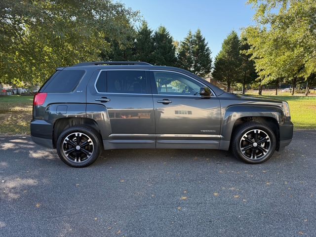 2017 GMC Terrain Image 4