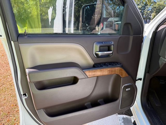 2016 GMC Sierra Image 11