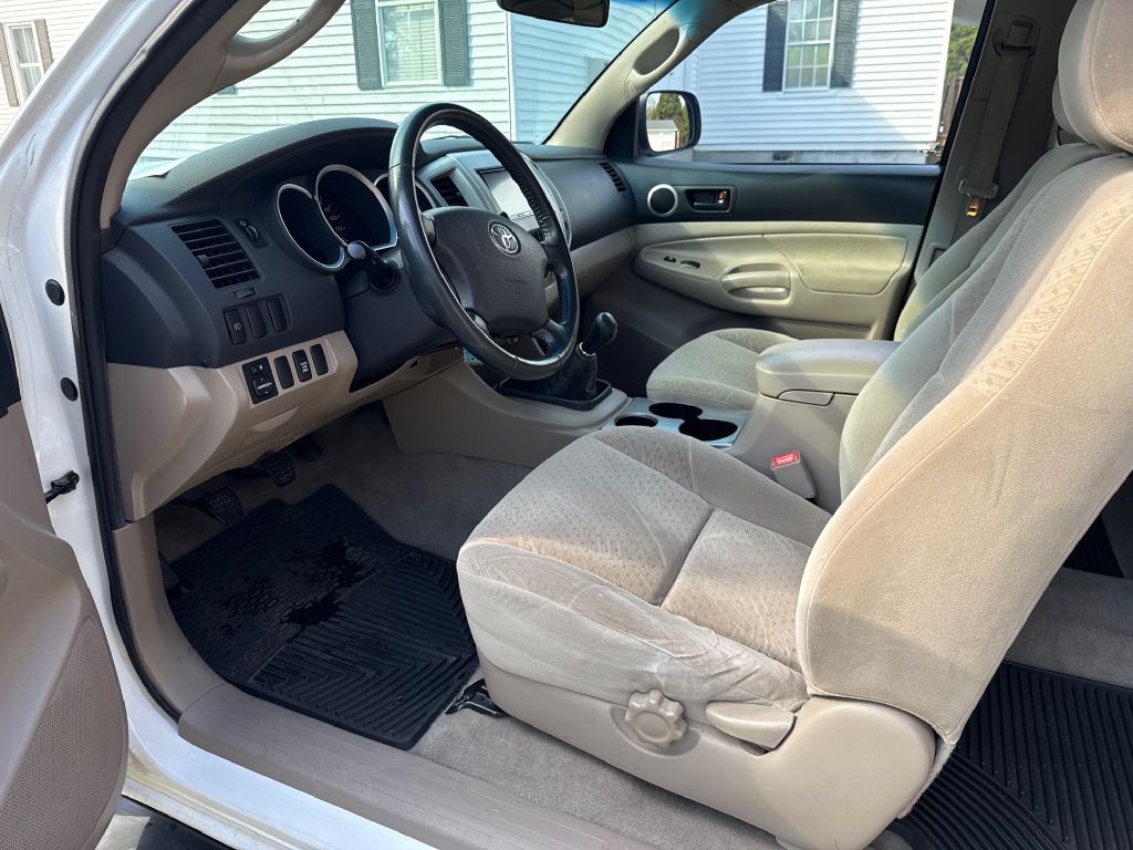 2006 Toyota Tacoma Image 11