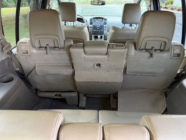 2012 Nissan Pathfinder Image 9