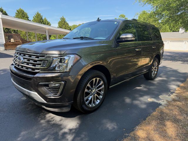 2018 Ford Expedition Image 2