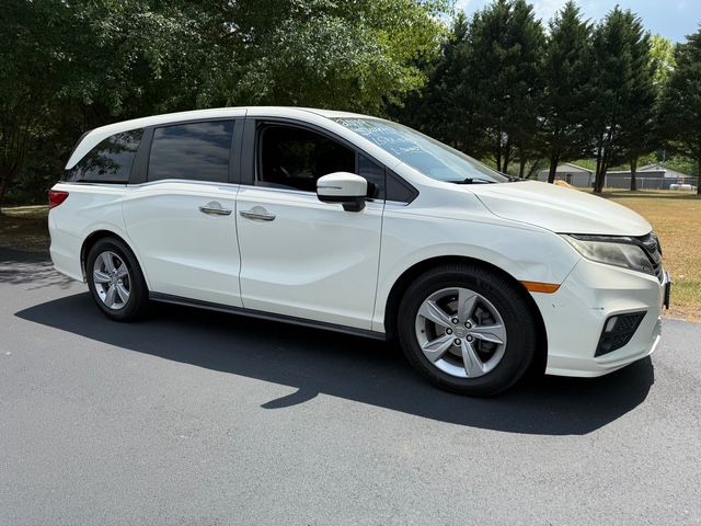 2019 Honda Odyssey Image 1