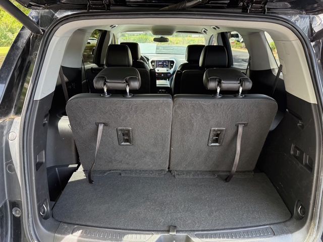 2020 GMC Acadia Image 7