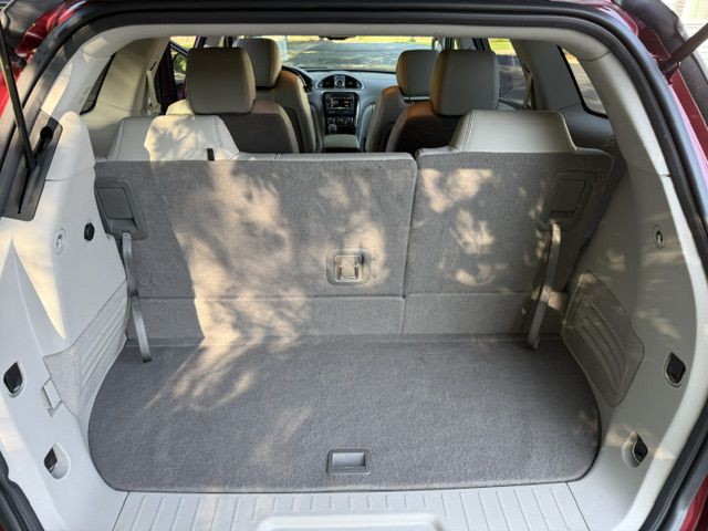 2017 Buick Enclave Image 15