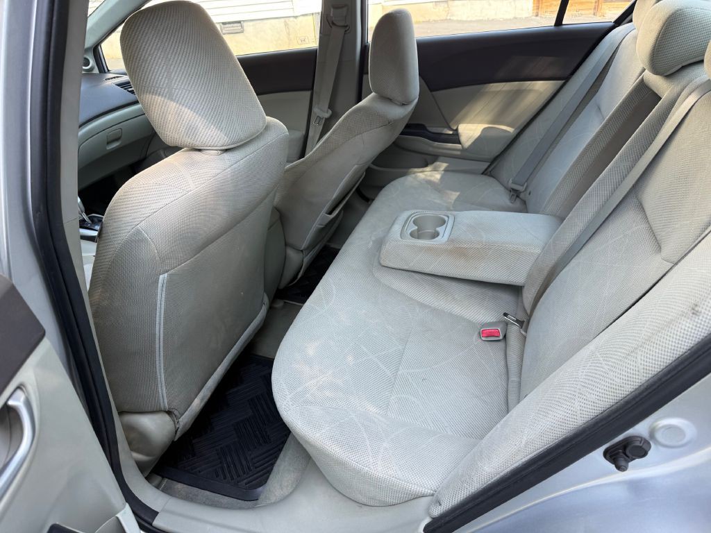 2012 Honda Civic Image 8