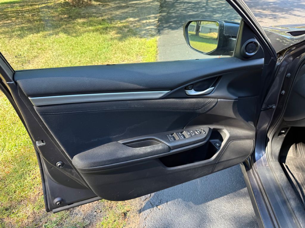 2020 Honda Civic Image 11