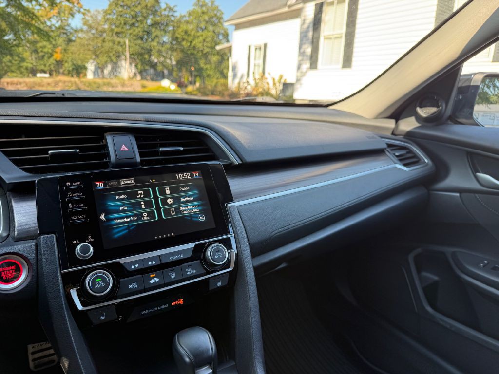 2020 Honda Civic Image 12