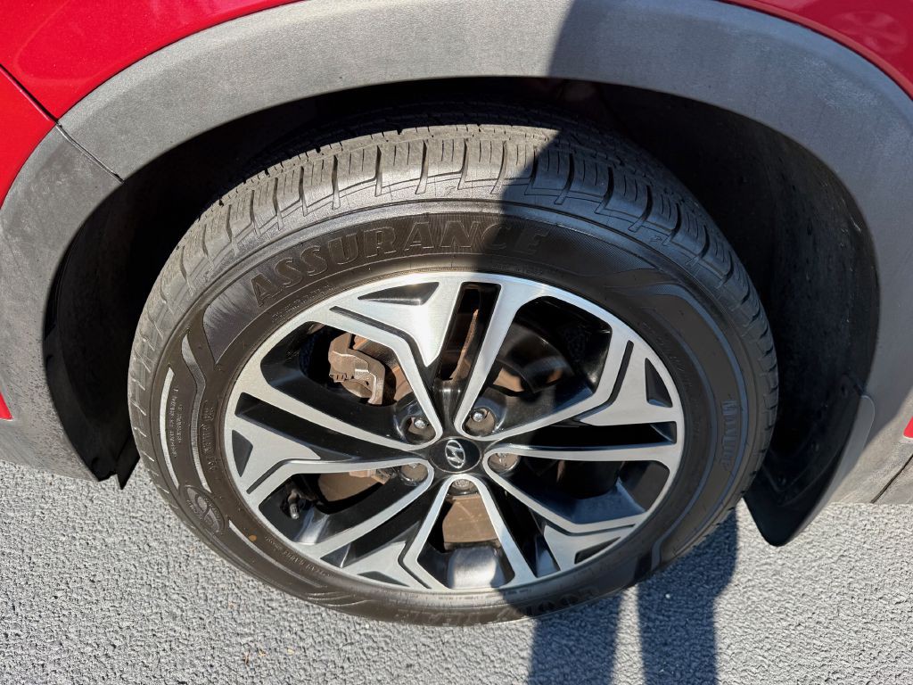 2019 Hyundai Santa Fe Image 9