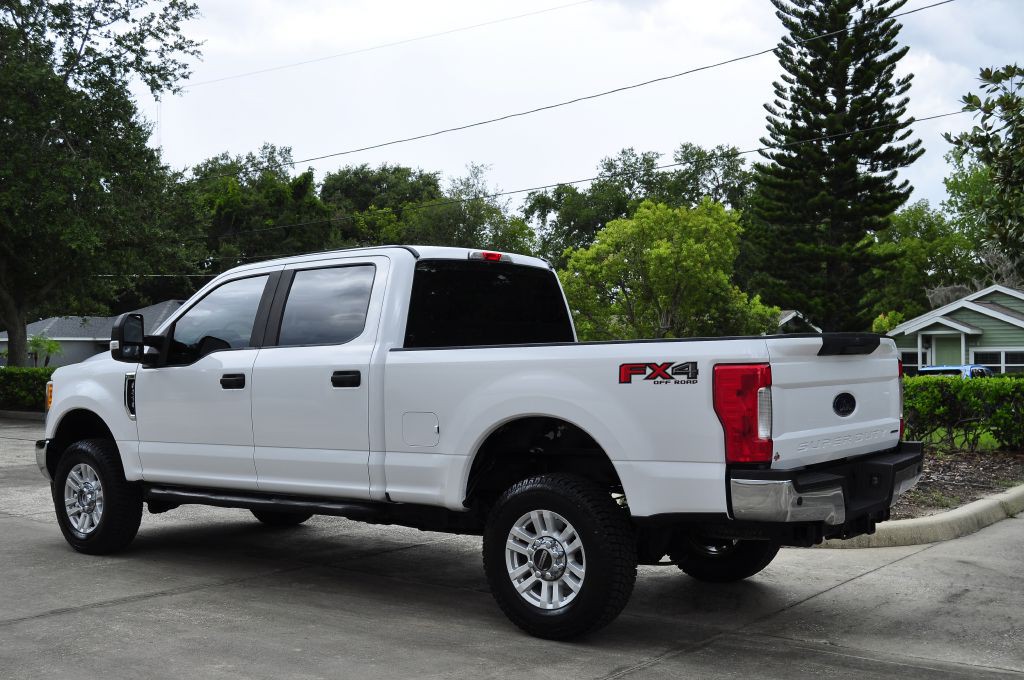 2017 Ford F-250 Image 8