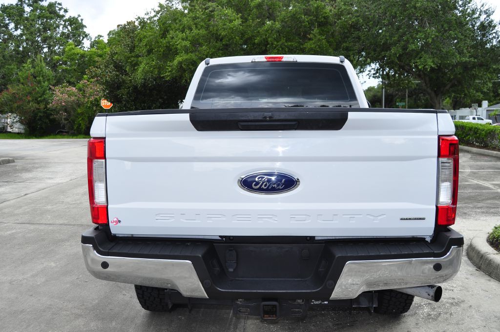 2017 Ford F-250 Image 11