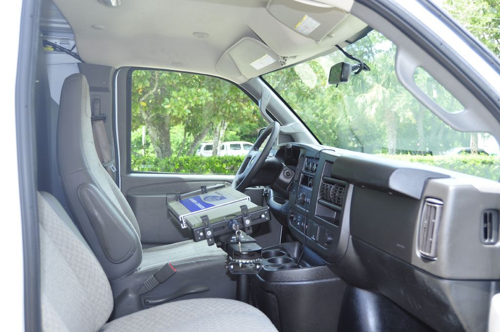 2020 Chevrolet Express Image 10