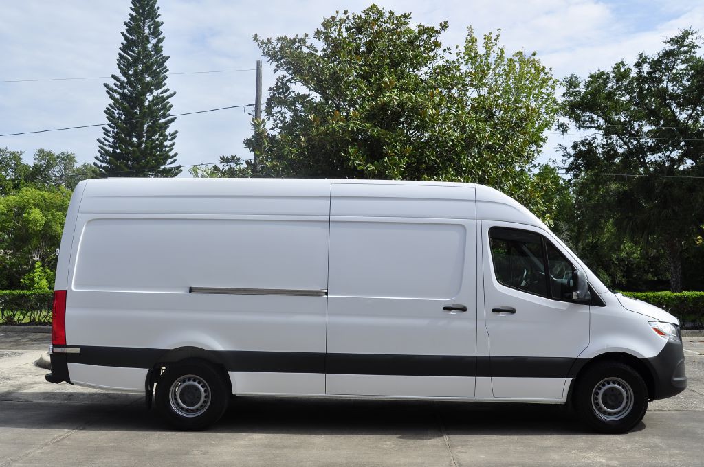 2022 Mercedes-Benz Sprinter Image 5