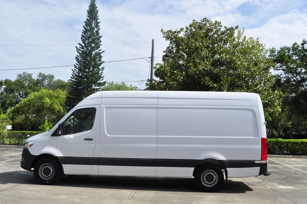 2022 Mercedes-Benz Sprinter Image 10