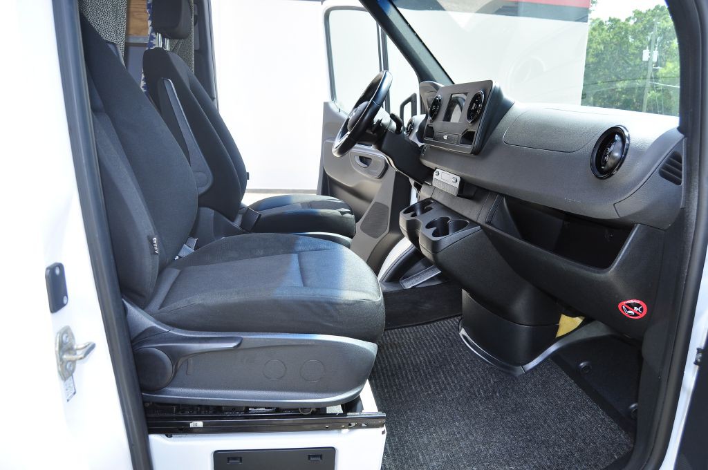 2022 Mercedes-Benz Sprinter Image 15