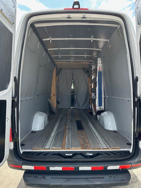 2022 Mercedes-Benz Sprinter Image 26