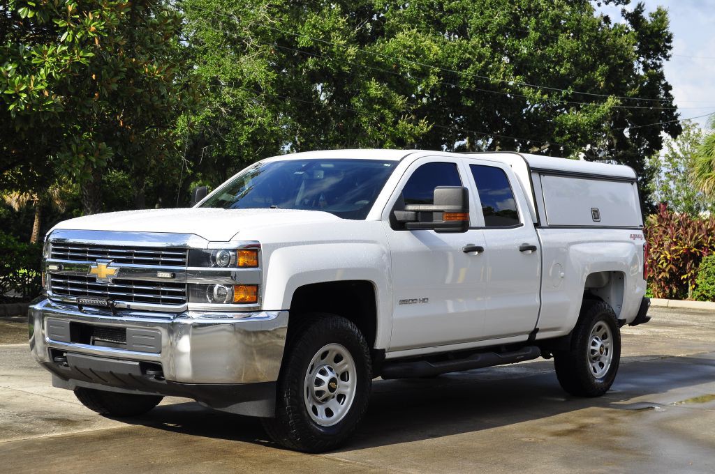2018 Chevrolet Silverado 1500 Image 1