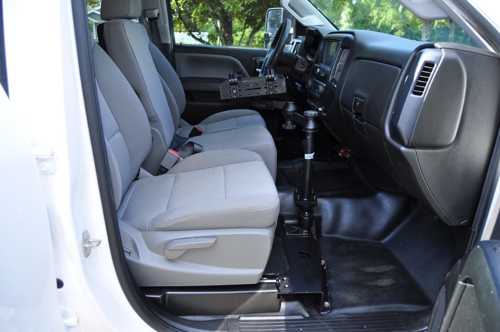 2018 Chevrolet Silverado 1500 Image 17