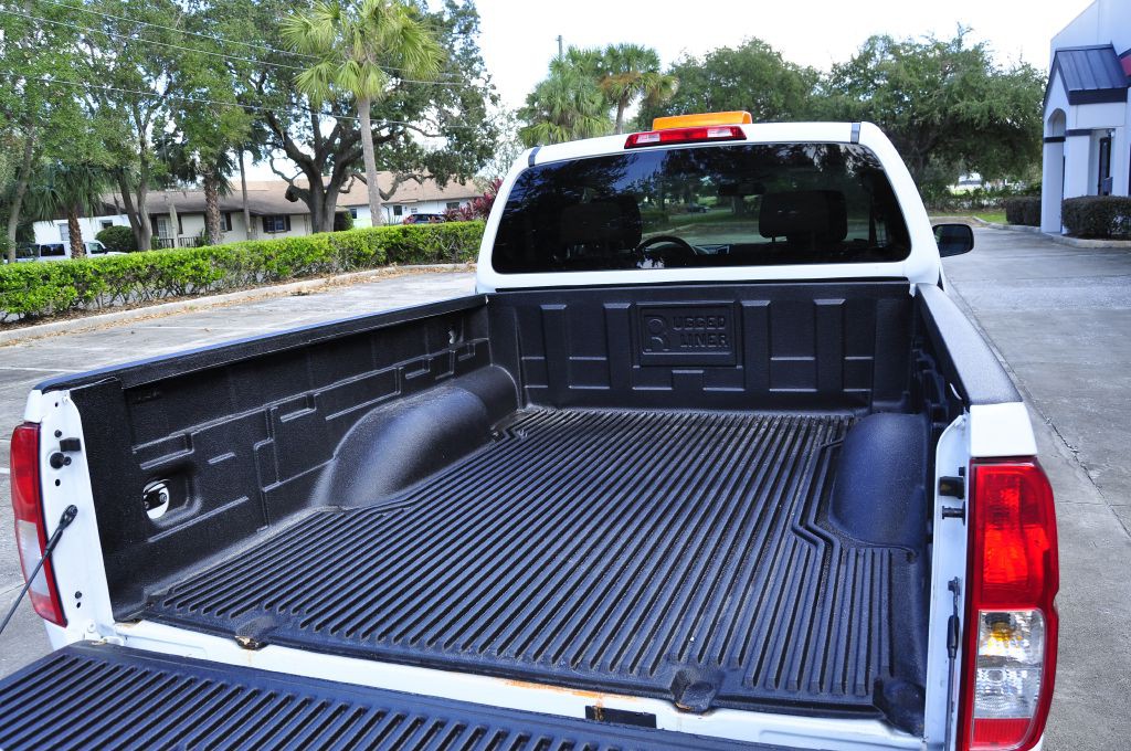 2015 Nissan Frontier Image 8