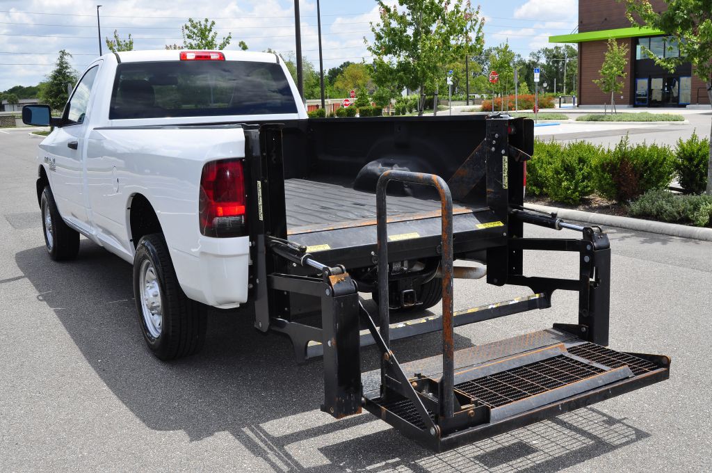 2018 RAM 2500 Image 3