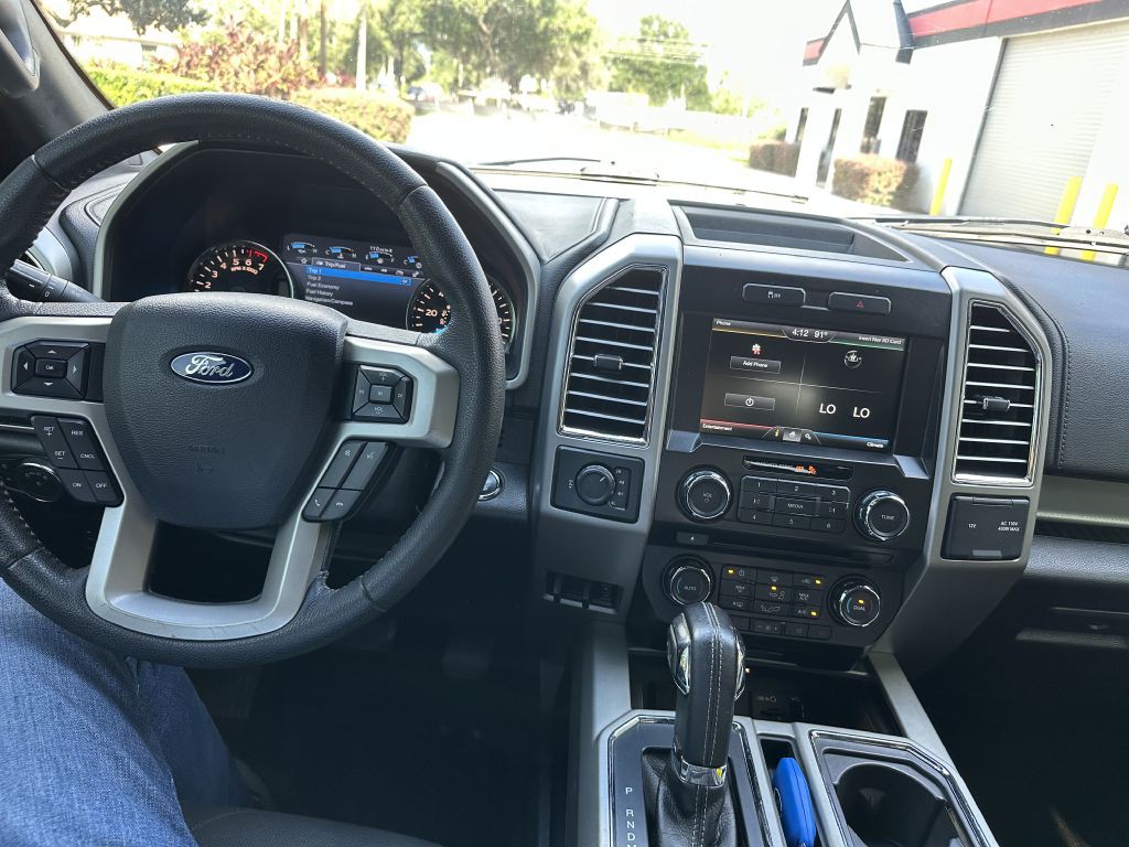 2015 Ford F-150 Image 11