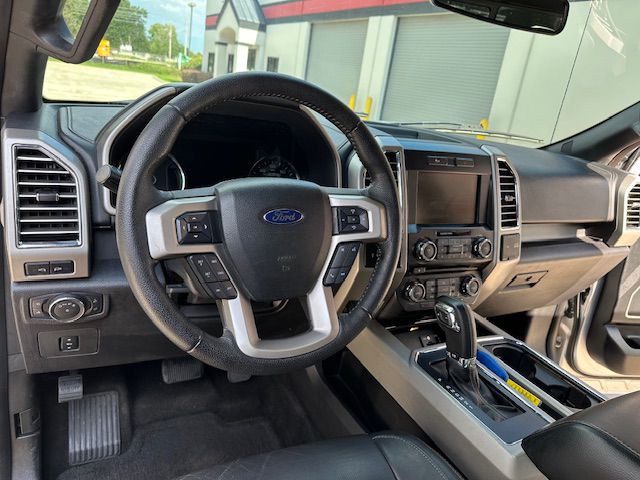 2015 Ford F-150 Image 23